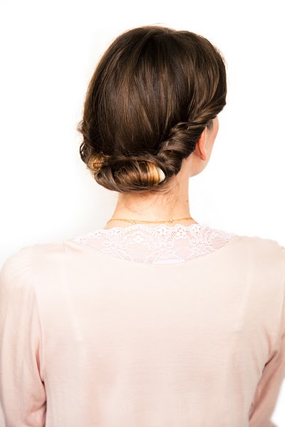 wedding-hair-tutorial-how-to-do-your-own-wedding-hair-cup-of-jo_1912